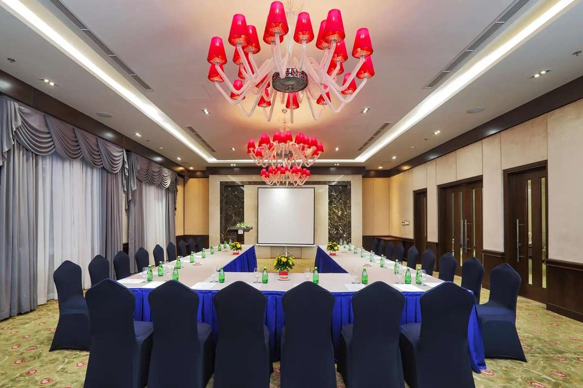 Phòng hội nghị, sự kiện tại Central Palace Hotel