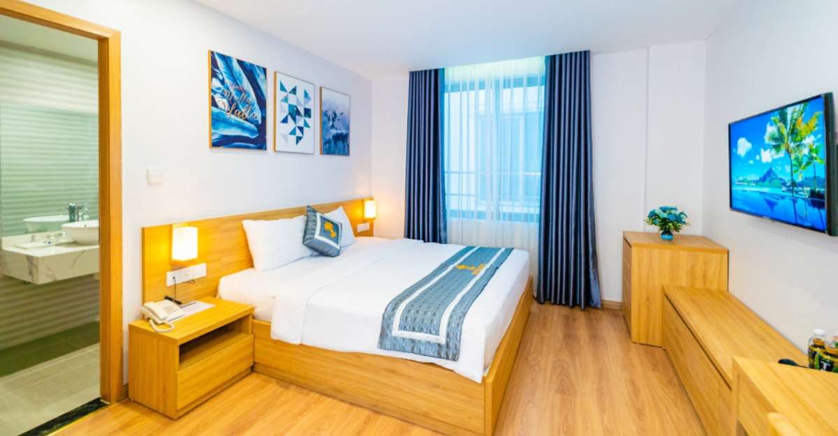 Phòng Double đầy tiện nghi tại River Hotel Hạ Long
