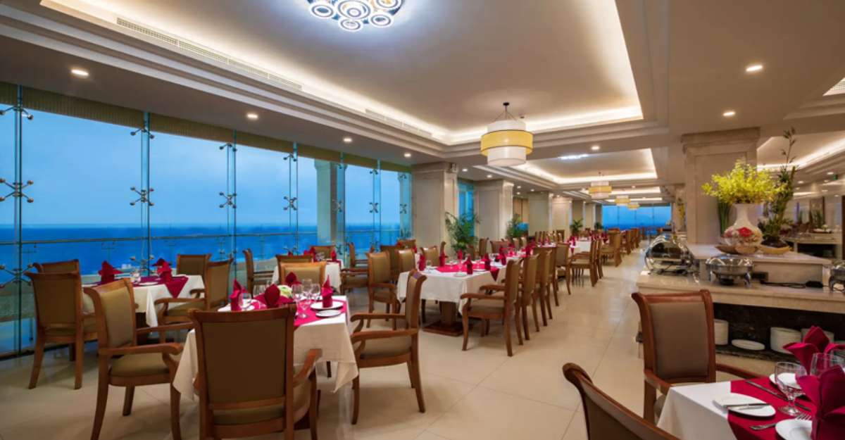 Gold Coast Hotel Resort & Spa Nhà hàng Sunrise