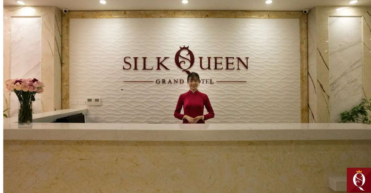 Silk Queen Grand Hotel có đội ngũ nhân viên chuyên nghiệp