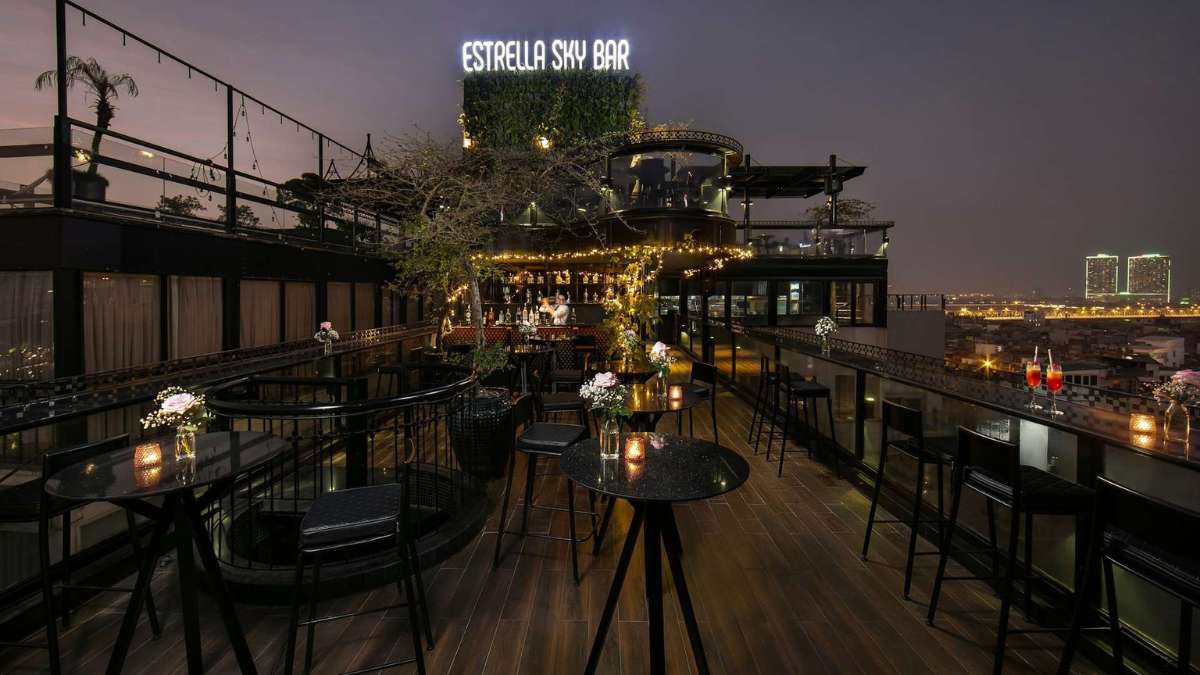 Estrella Sky Bar tại La Nueva Boutique Hotel Hanoi