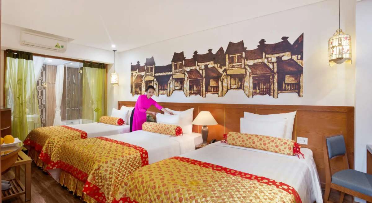 Deluxe Triple tại Hanoi Golden Holiday Hotel