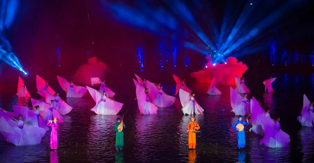 Thưởng thức tinh hoa nghệ thuật tại show diễn tinh hoa Bắc Bộ