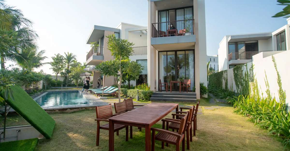 Premier Villa 3 Bedrooms - Oakwood Ha Long