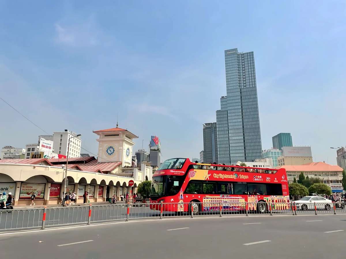 Trải nghiệm xe buýt 2 tầng TP Hồ Chí Minh City Sightseeing