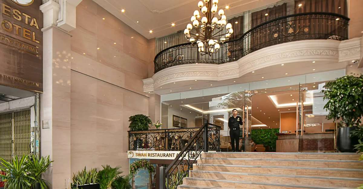 Ảnh Nesta Hotel Saigon từ bên ngoài