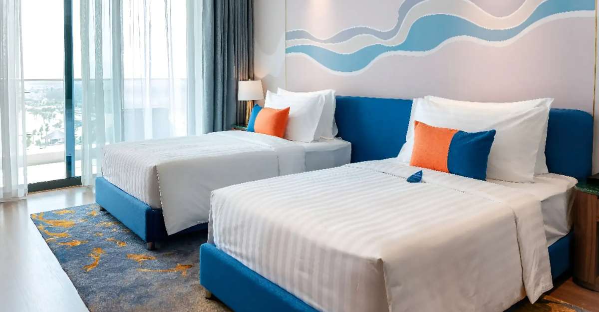 Không gian phòng Premier Twin tại Dream Dragon Resort