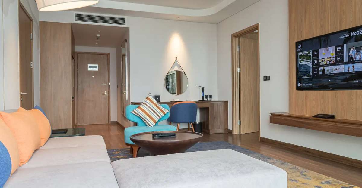 Không gian phòng Junior Suite tại Dream Dragon Resort