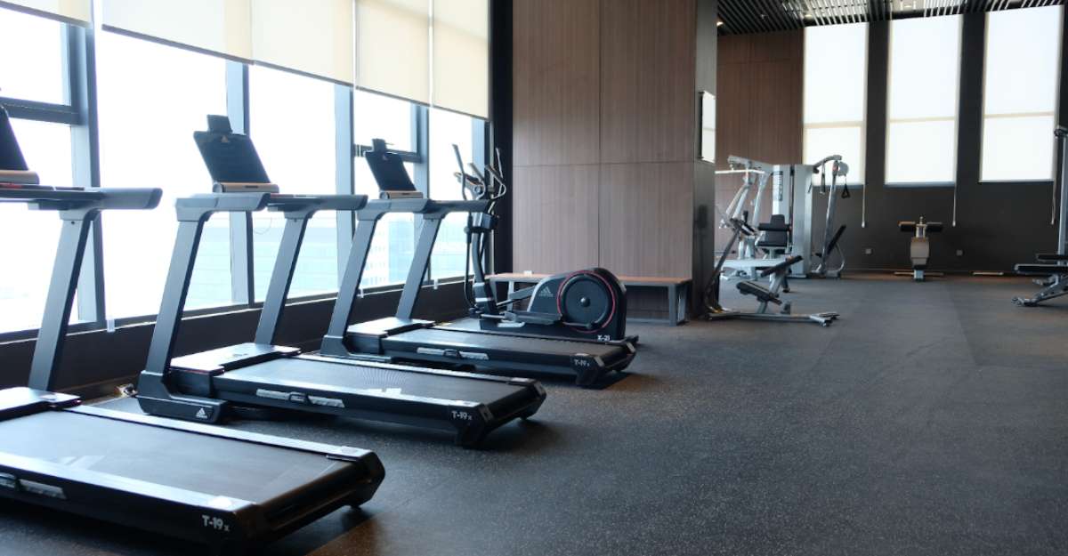 Khu vực tập thể dục cùng dàn máy hiện đại  tại Grand K Hotel Suites Hanoi