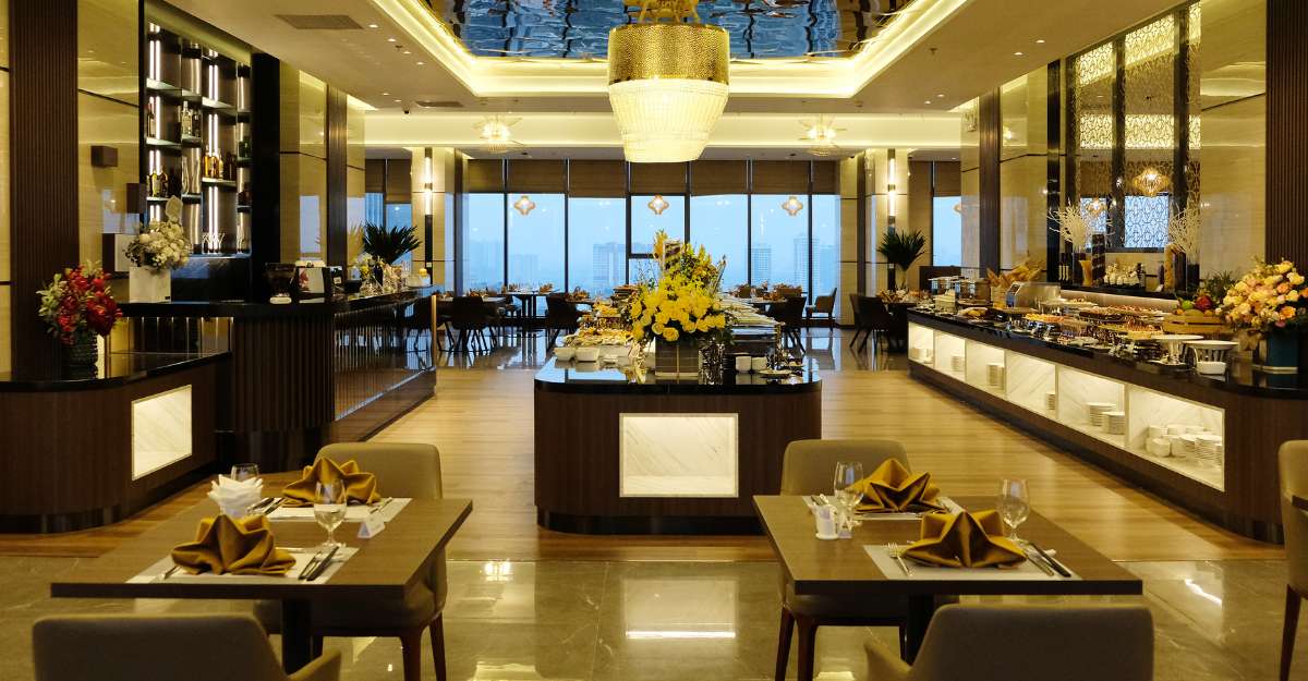 Phong cách sang trọng của nhà hàng Ceiba tại Grand K Hotel Suites Hanoi