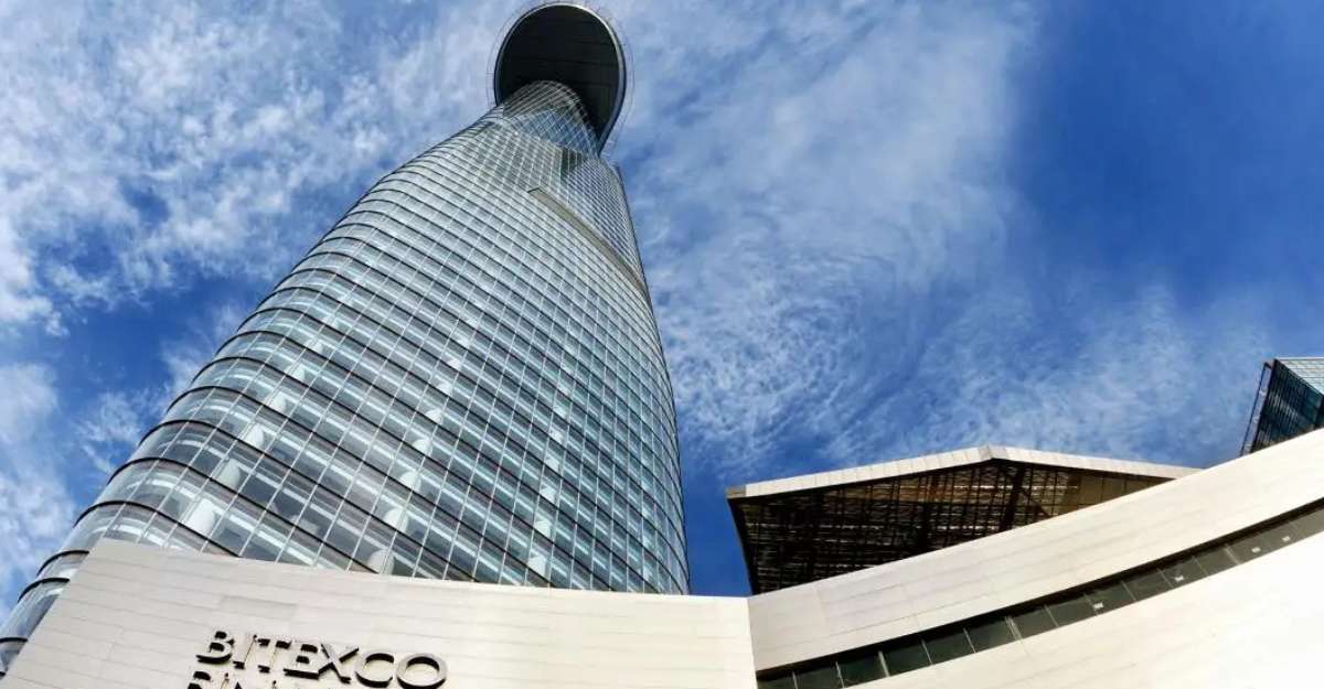 Ngắm nhìn toàn cảnh Sài Gòn tại Bitexco Financial Tower