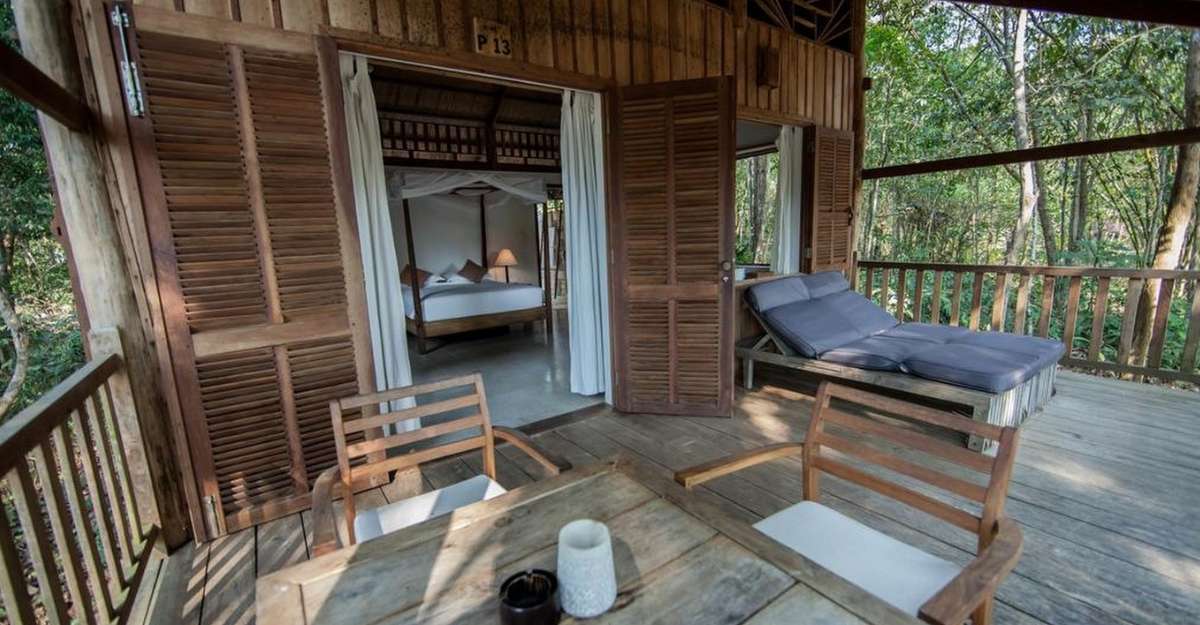 Deluxe Plantation Bungalow Garden View tại Mango Bay Resort