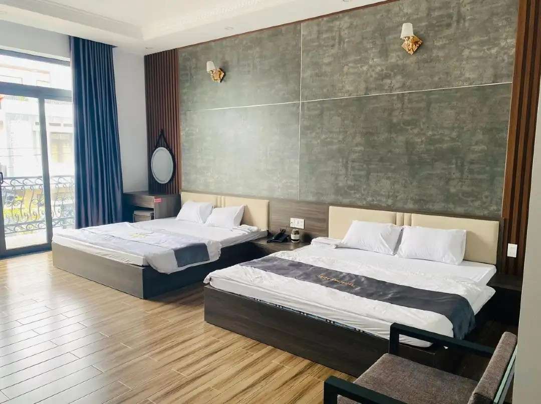 Phòng Family Deluxe tại OYO 1190 Valentin Hotel