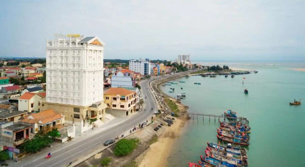 Khách sạn Riverside Quảng Bình - Homestay Quảng Bình