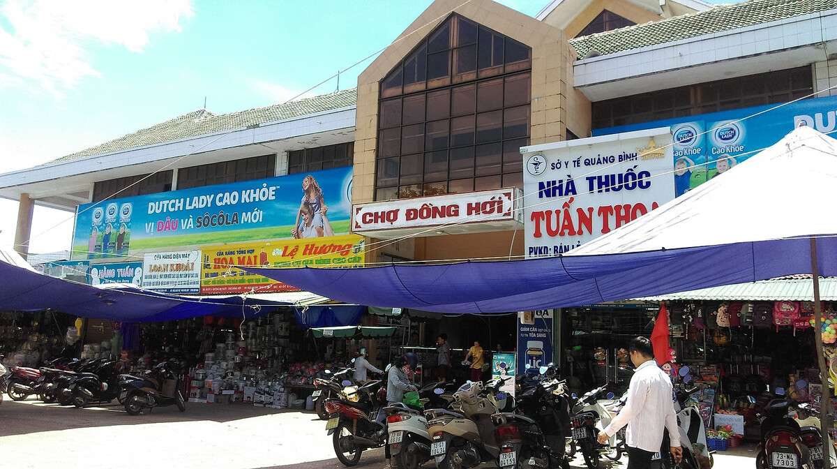 Chợ Đồng Hới - Homestay Quảng Bình