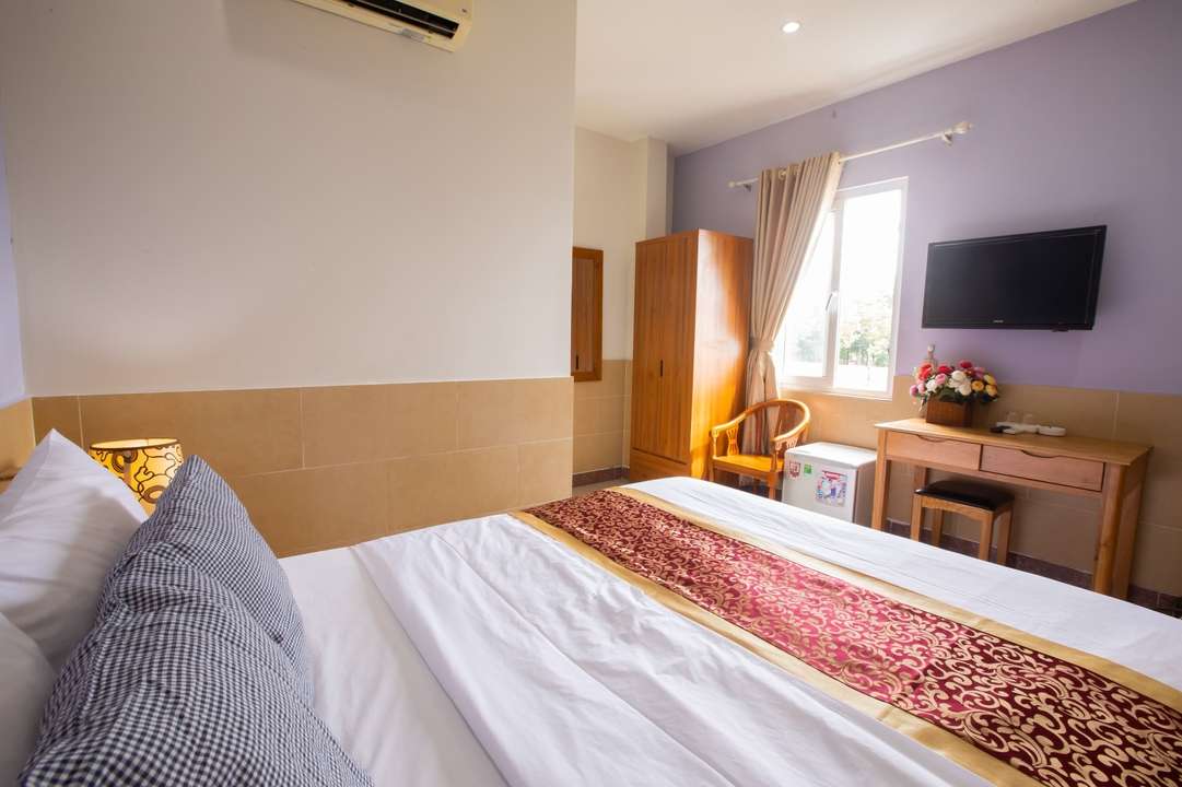 Hoang Anh Star Hotel có đội ngũ nhân viên thân thiện, chuyên nghiệp