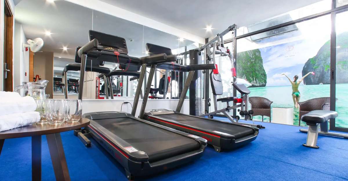 Phòng Gym tại DTX Hotel Nha Trang