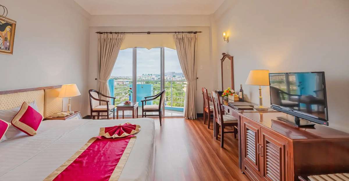 Phòng Luxury Double Seaview tại Seagull Hotel