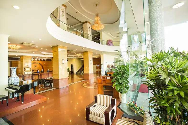 Seagull Hotel có kiến trúc sang trọng