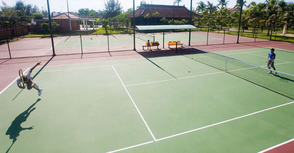 Sân tennis