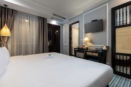 Babylon Premium Hotel & Spa phòng Superior Double/Twin