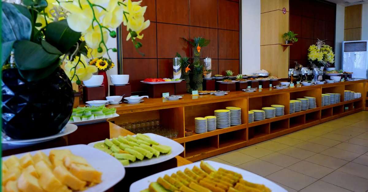 Không gian nhà hàng tại Green Hotel Vung Tau