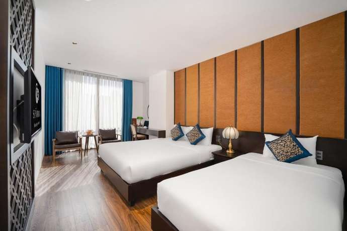 Senorita Boutique Hotel phòng Deluxe Triple Balcony