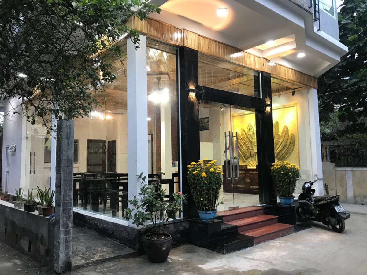 Hue Four Seasons Hotel - nhà nghỉ giá rẻ ở Huế