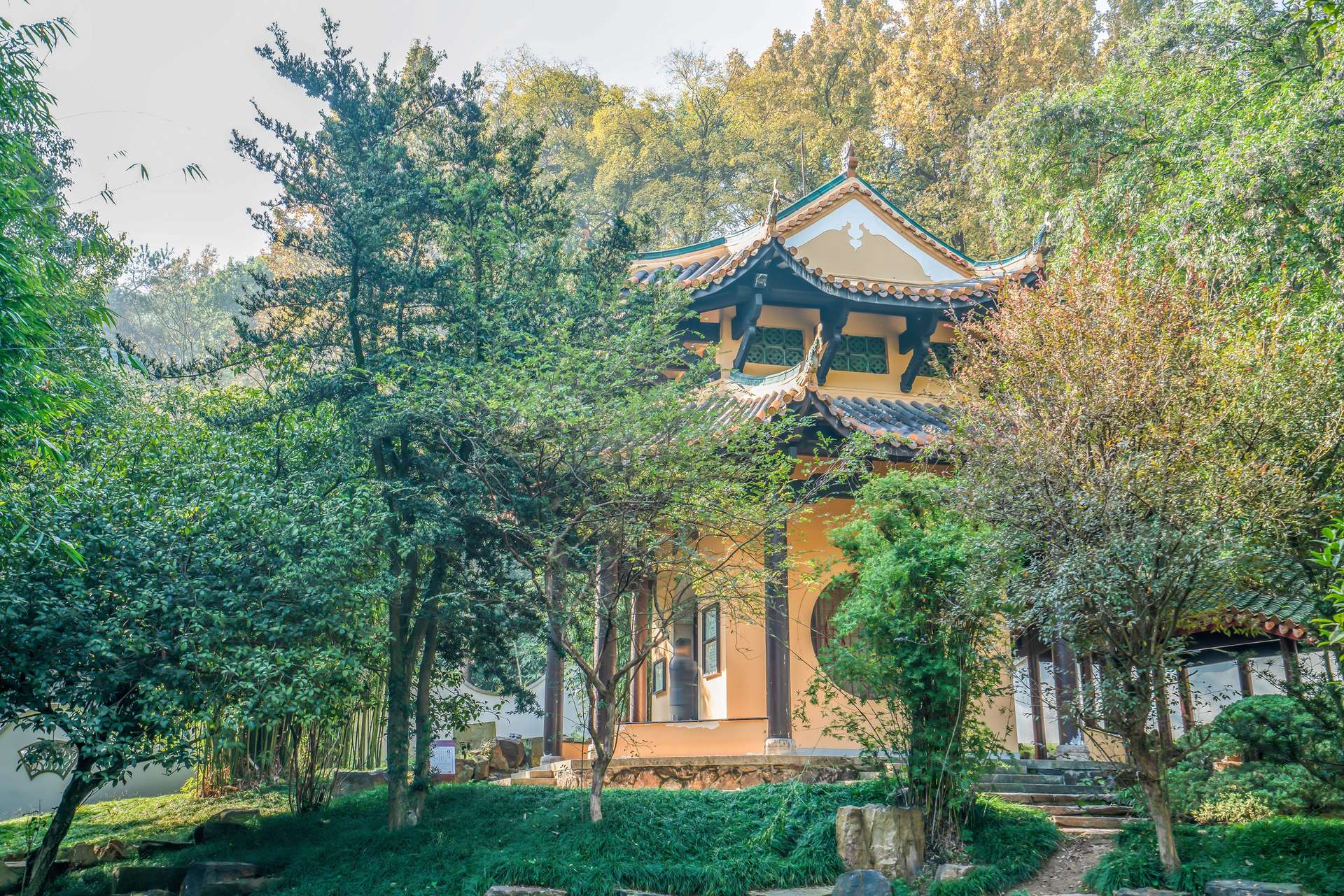 Học viện Nhạc Lộc