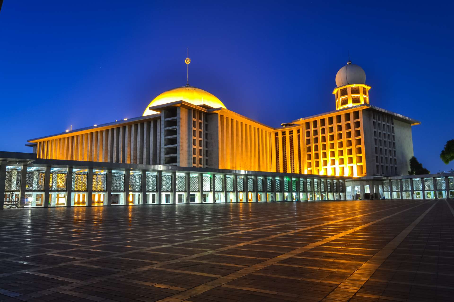 Nhà thời Hồi giáo Istiqlal