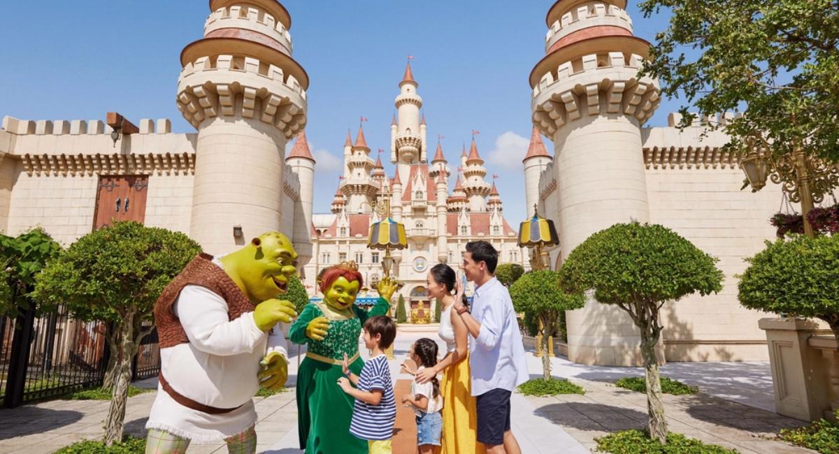 Shrek at Universal Studios Singapore