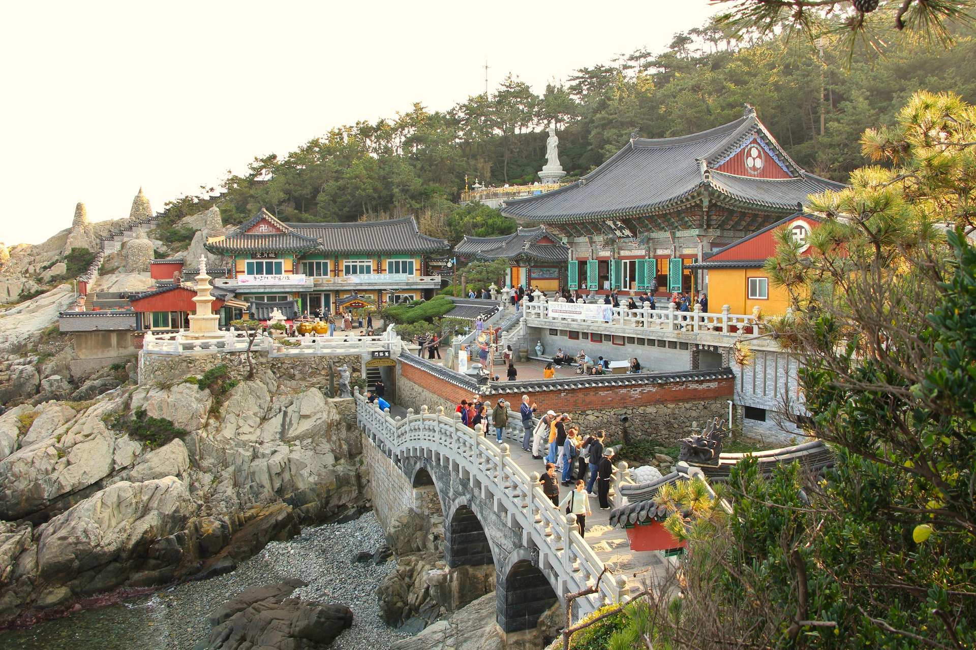 Đền Haedong Yonggungsa