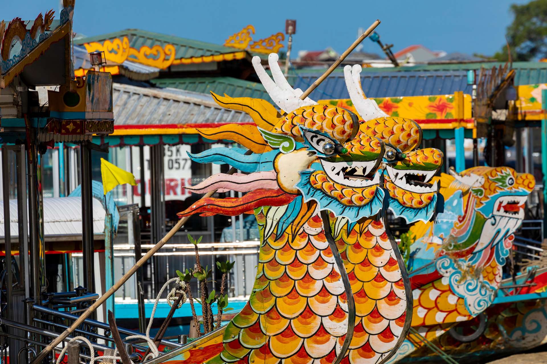 thuyền Rồng ca Huế