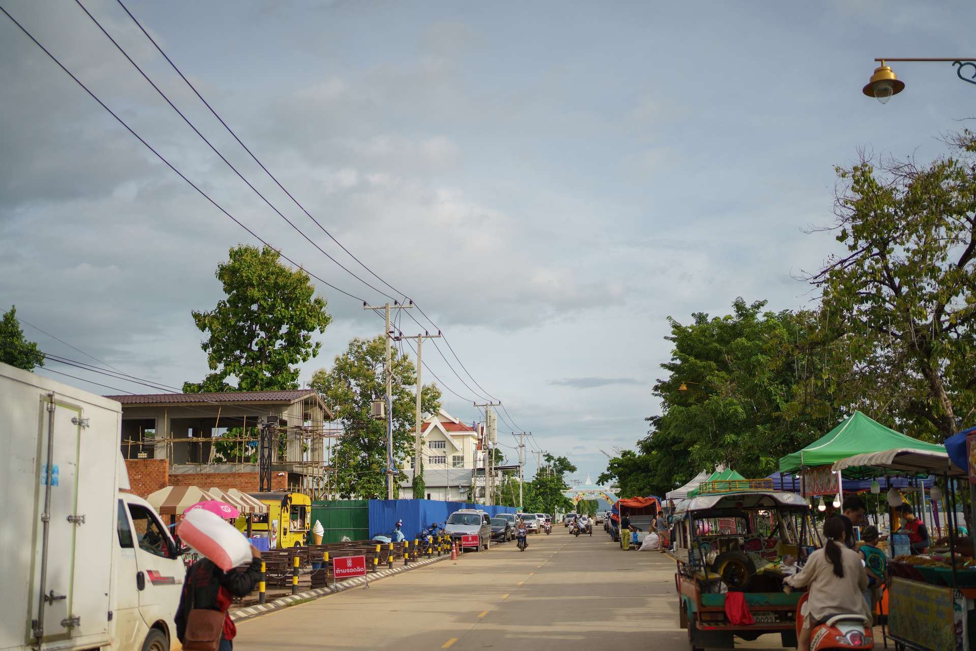 Đường phố giản dị tại Savannakhet