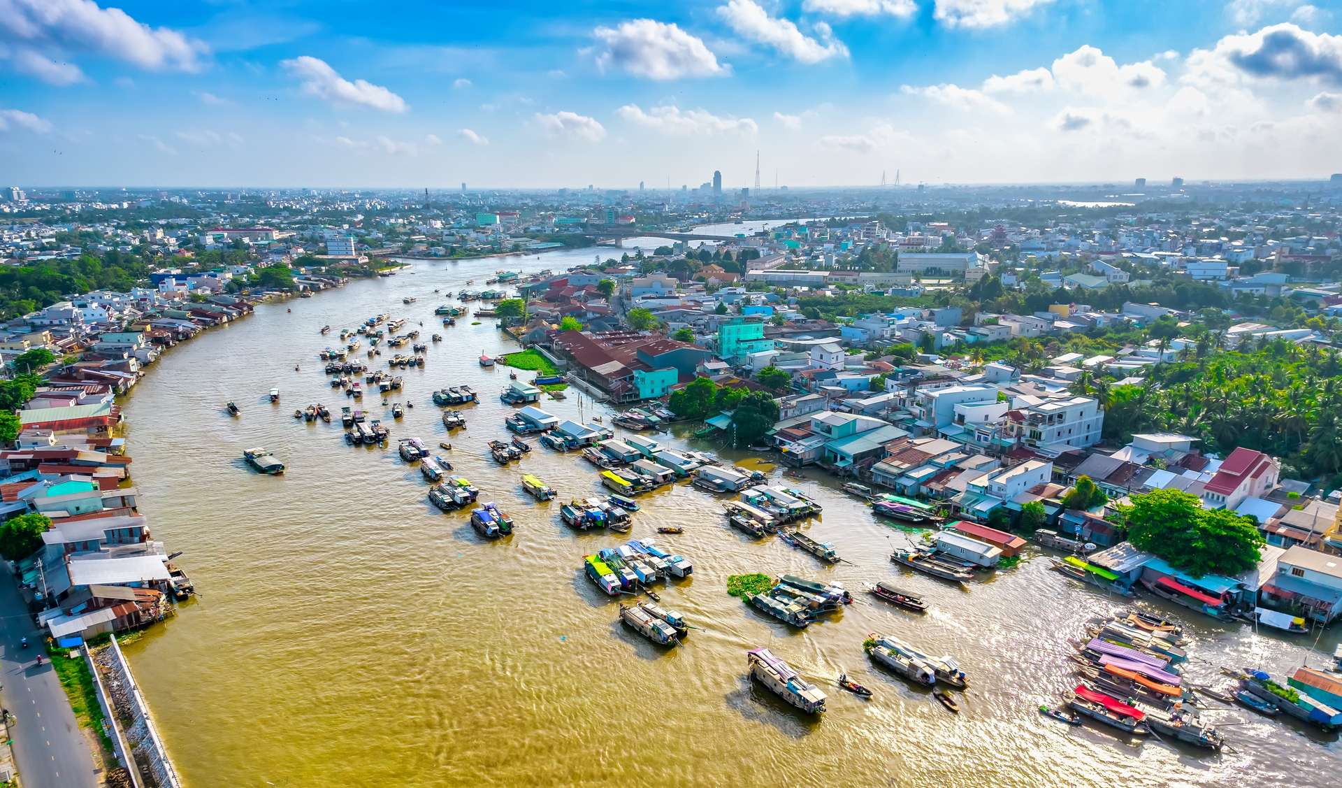 Đến Cần Thơ và trải nghiệm chợ nổi hấp dẫn
