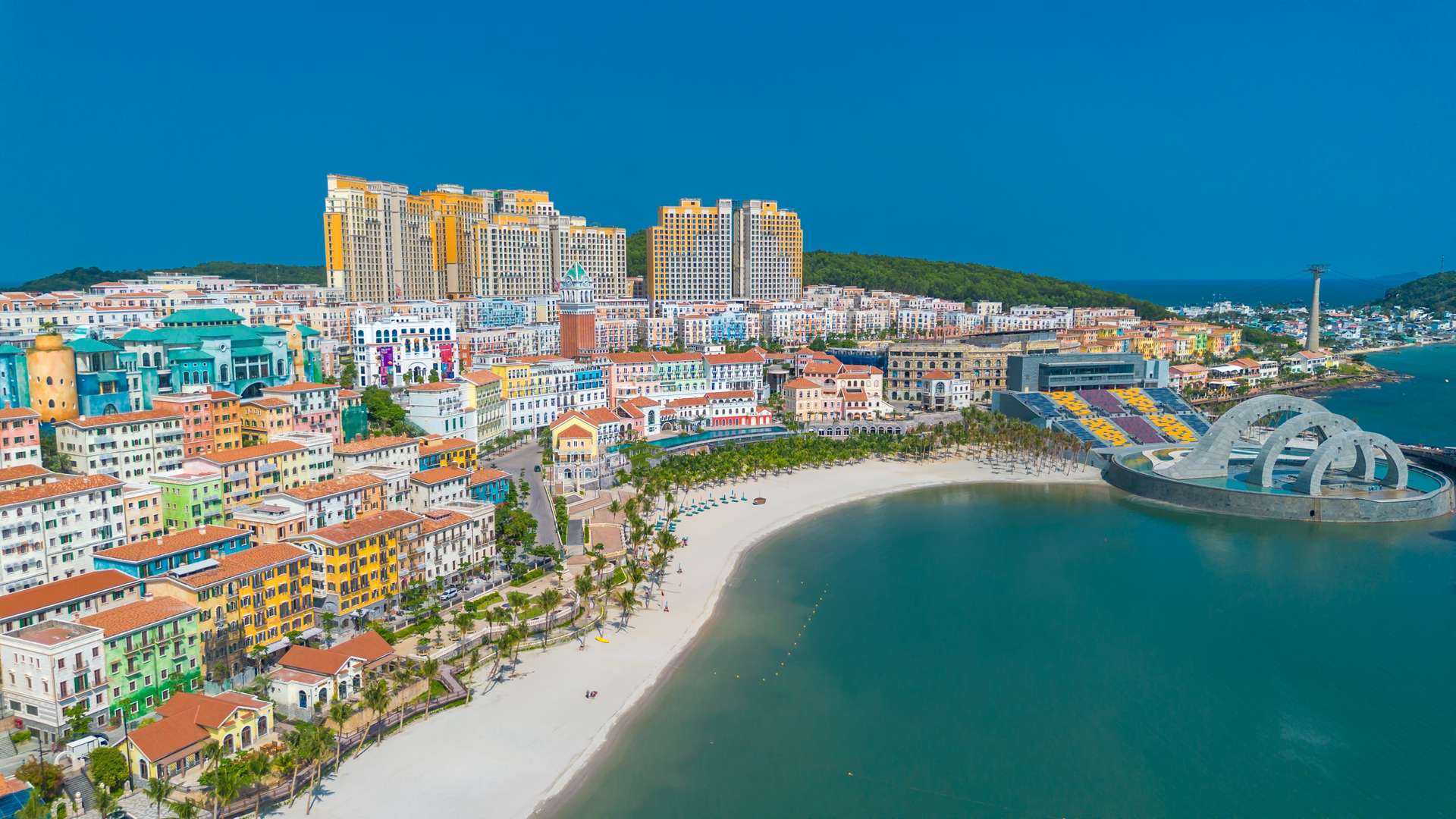 Phú Quốc ngày nay như một thiên đường du lịch