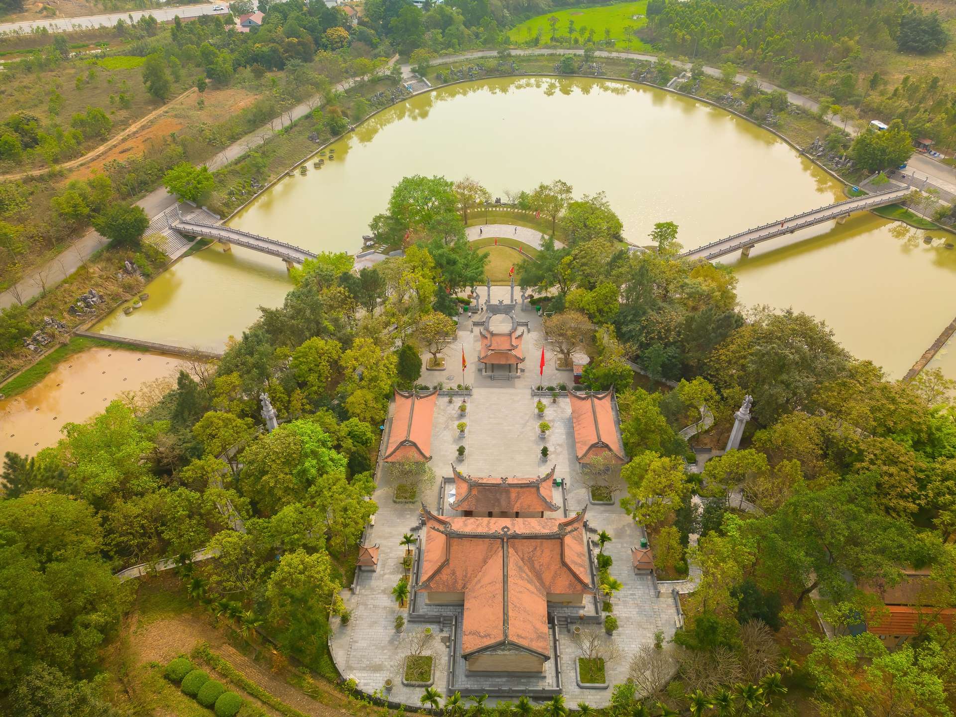 Đền Hùng