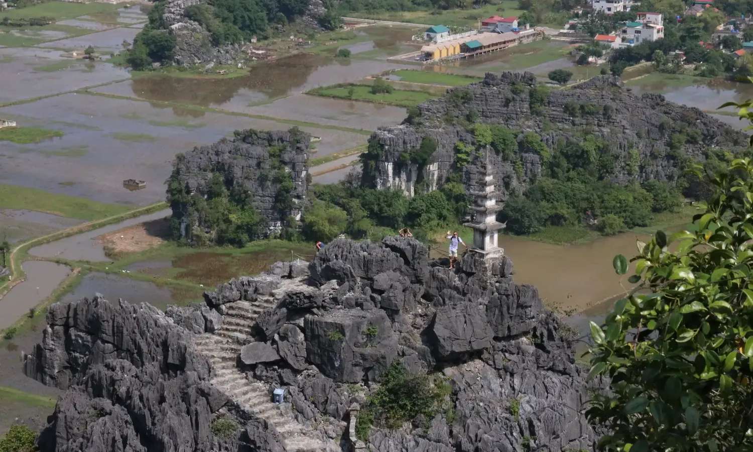 tour du lịch Hoa Lư