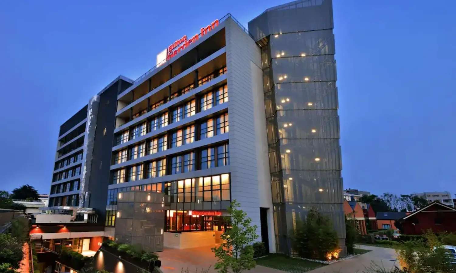 khách sạn Hilton Garden Inn Milan North