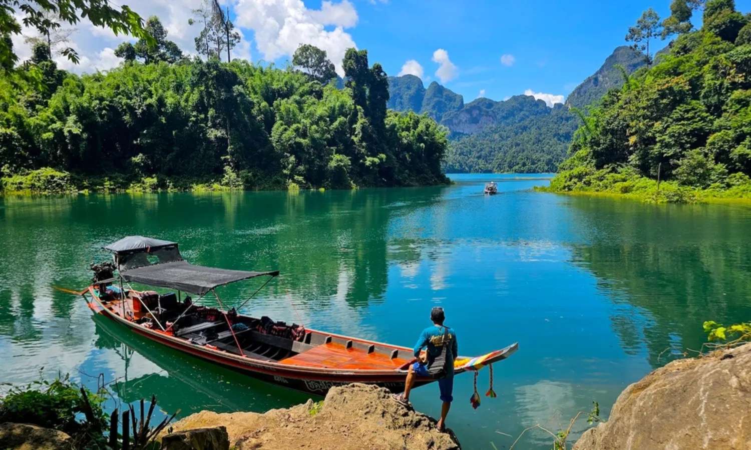 tour Surat Than - du thuyền tại hồ Cheow Lan