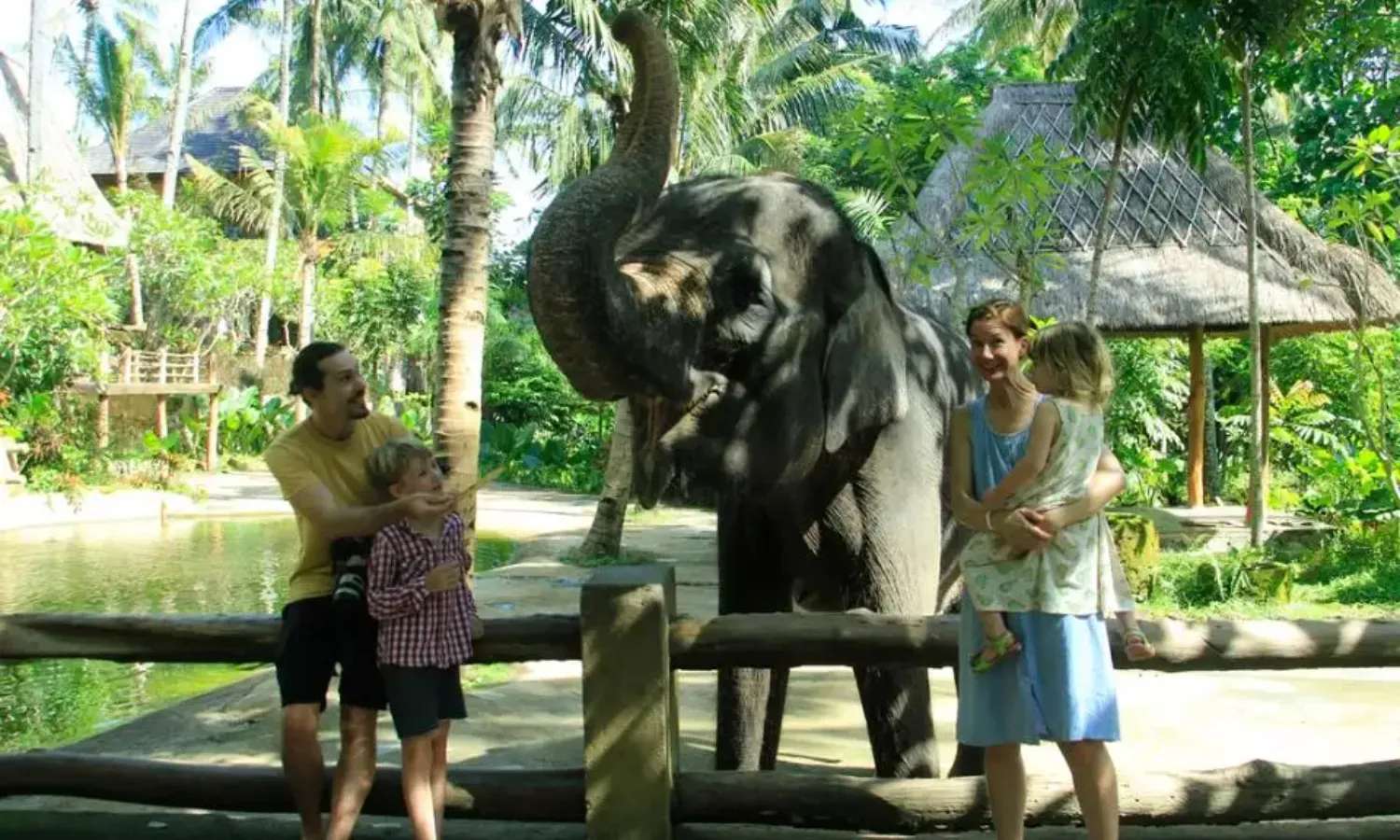chơi gì ở du lịch Tây Nusa Tenggara