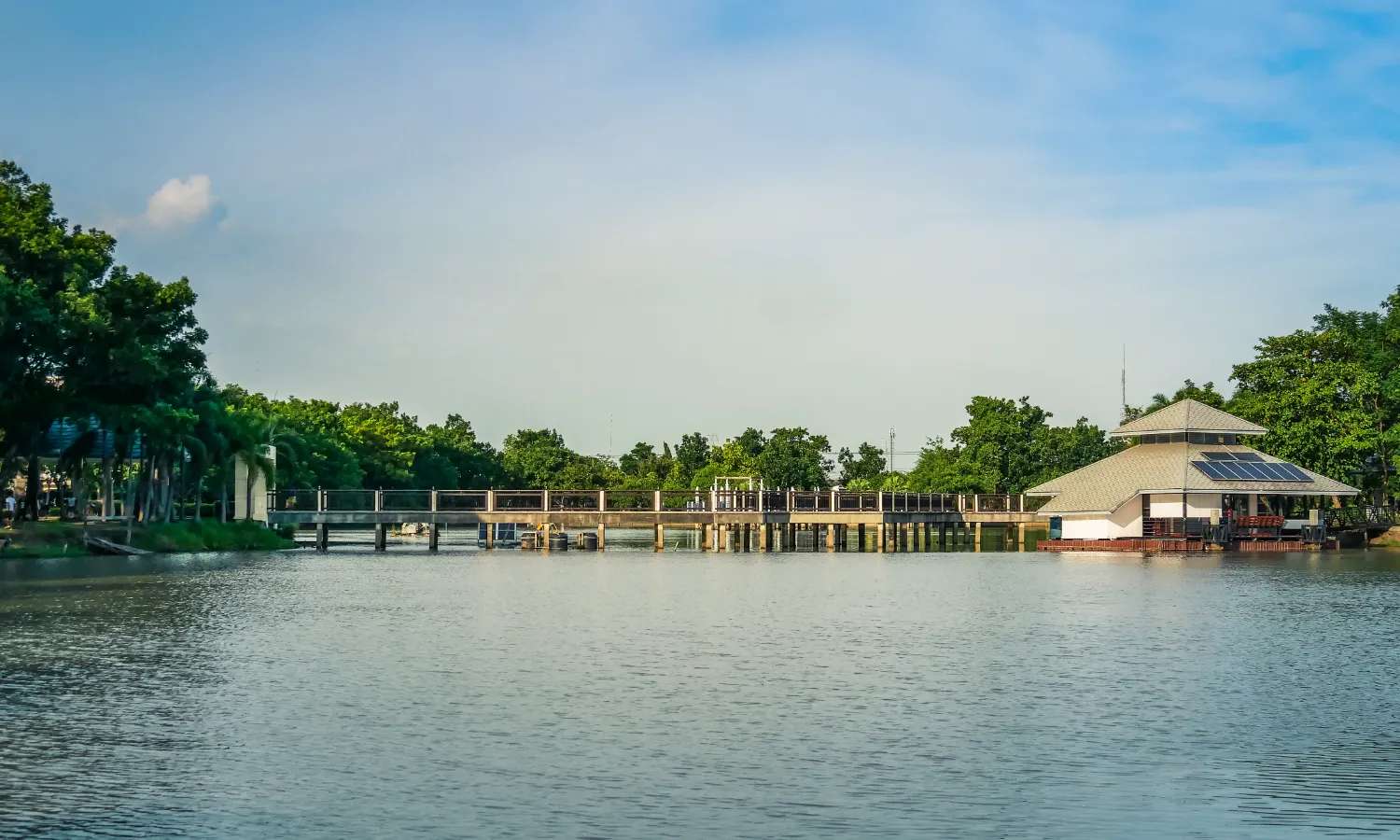 du lịch Lat Krabang