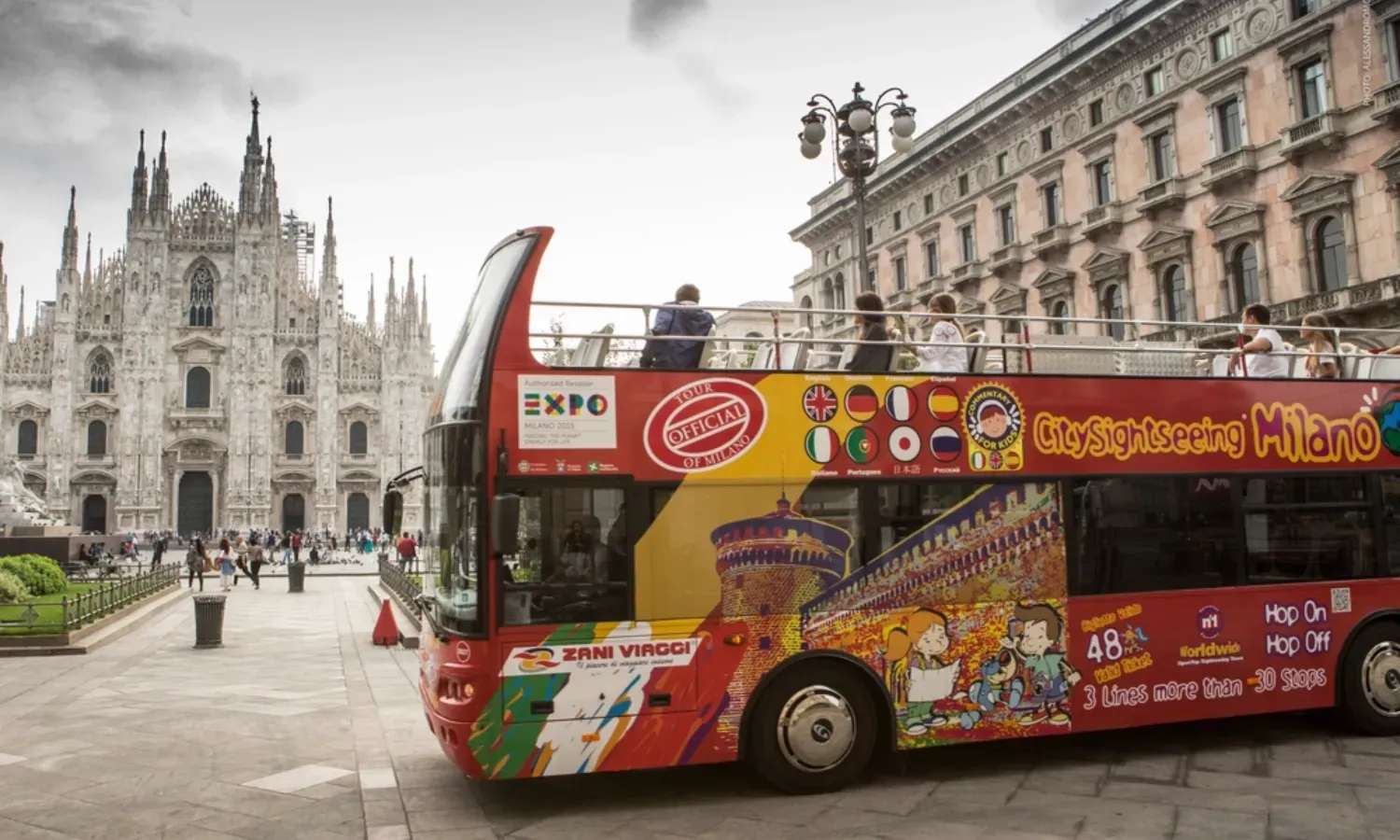 tour Lombardy với xe buýt hai tầng