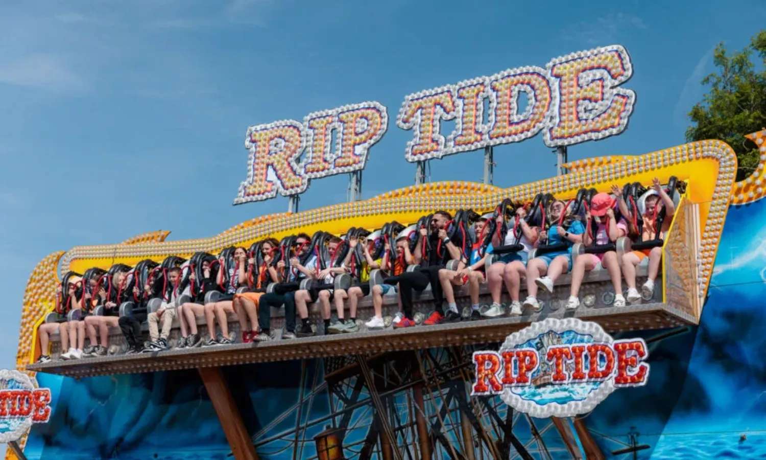 M&D's Scotland's Theme Park - khu vui chơi Scotland