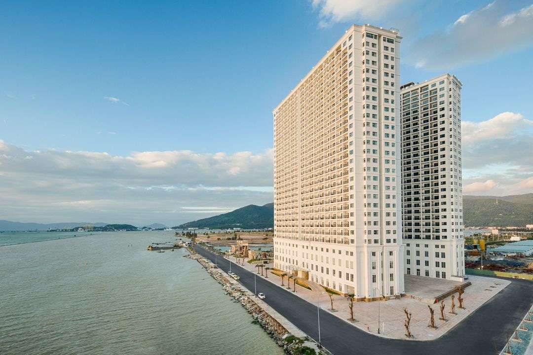 Wyndham Danang Golden Bay - Khách sạn Đà Nẵng