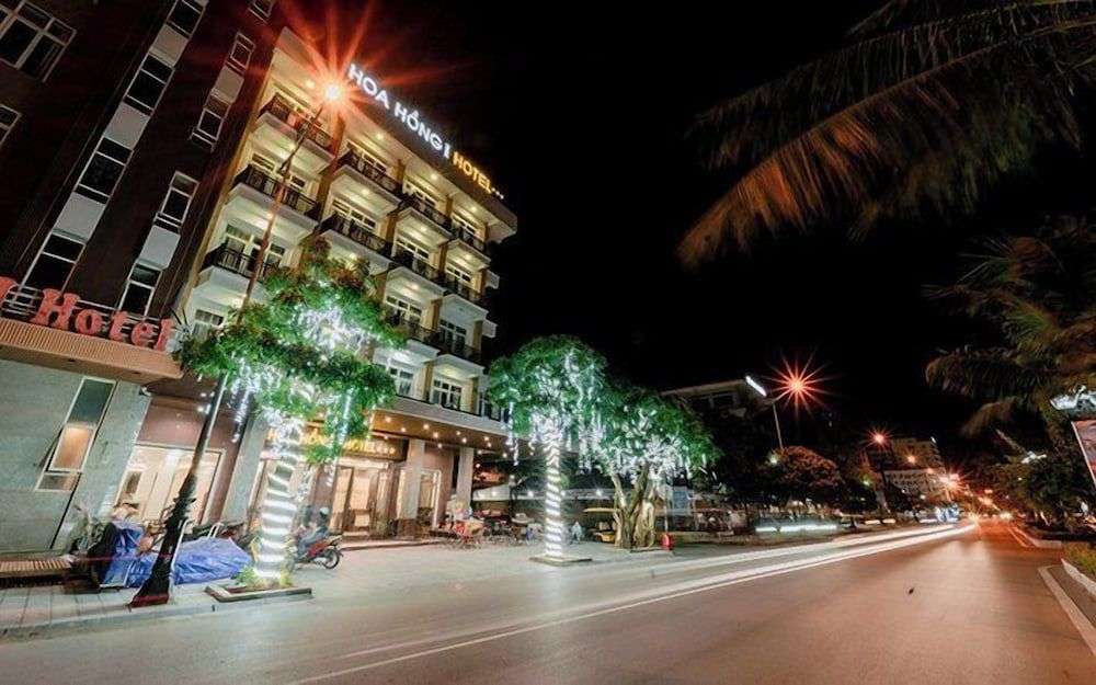 Hoa Hồng 1 Hotel Sầm Sơn by Bay Luxury - Khách sạn Sầm Sơn