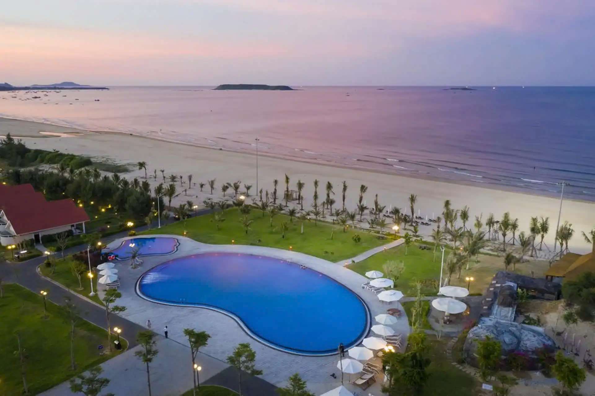 Sao Mai Beach Resort - Khách sạn Phú Yên
