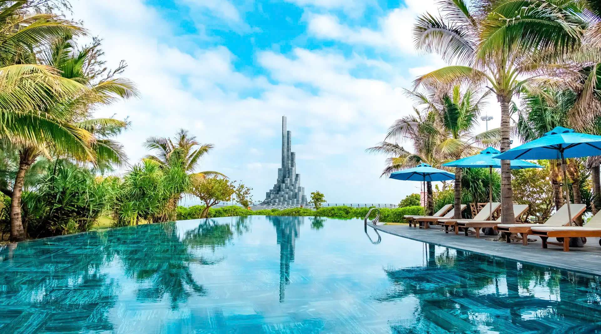 Stelia Beach Resort - Khách sạn Phú Yên