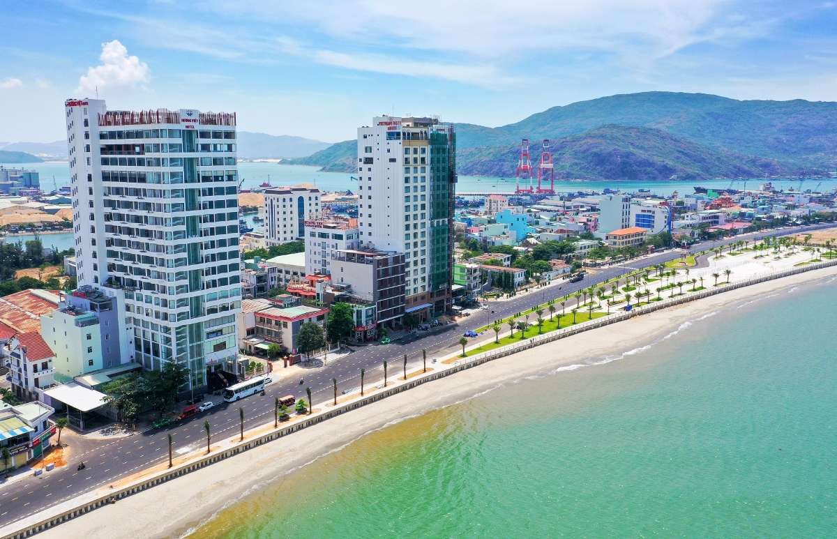 Viet Nam Taste Hotel - Beachfront - Khách sạn Quy Nhơn
