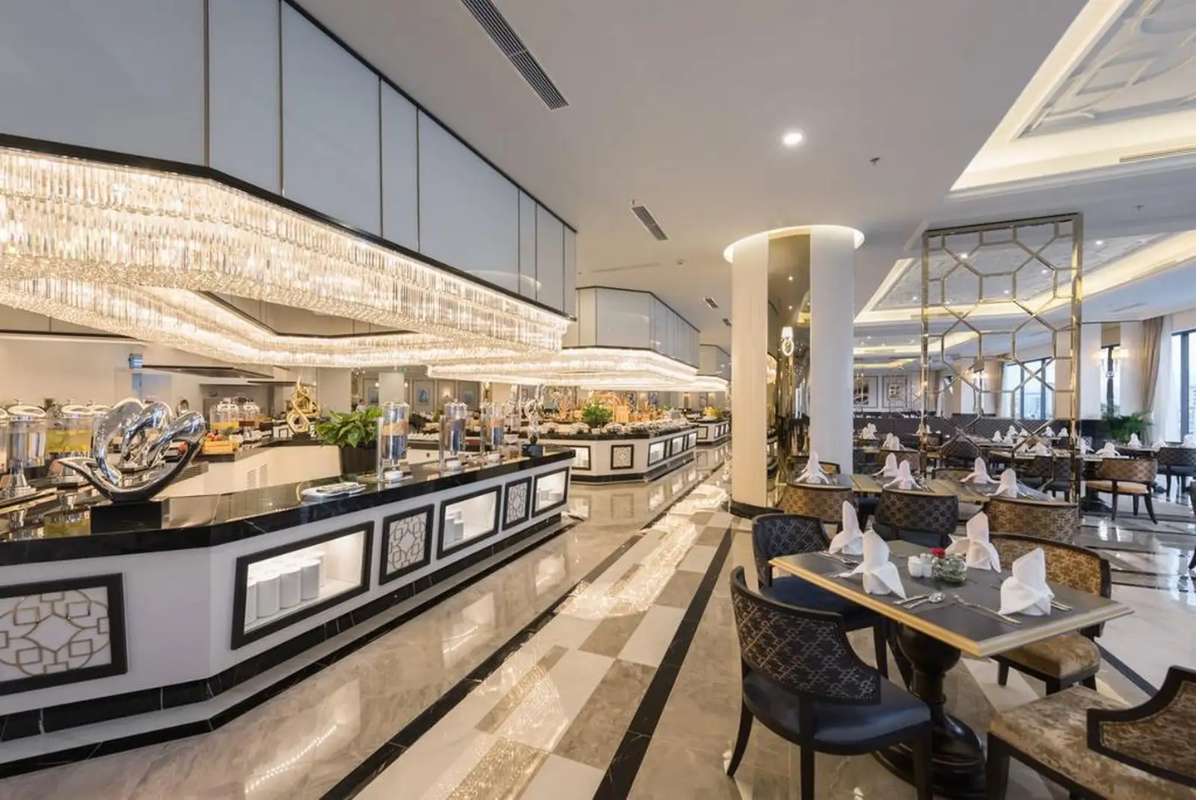 Melia Vinpearl Nha Trang Empire - Khách sạn Nha Trang